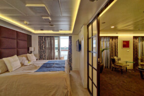 Oceania Suite 12011