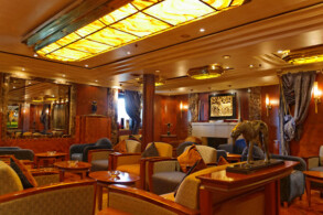 Conoisseur's Club