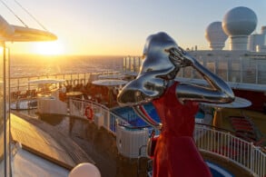 Pool- und Sonnendeck 18