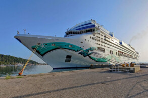 Norwegian Jade in Katakolon