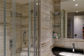 Deluxe Veranda Suite 670