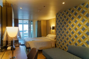 9092 - TP - Terrace by the Sea