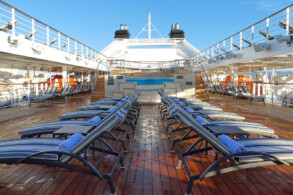 Pooldeck