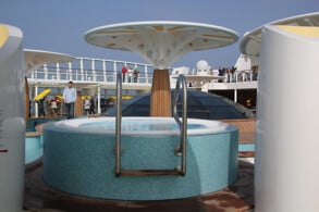 Pooldeck