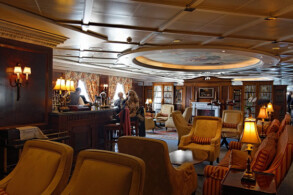 Albert Ballin Bar