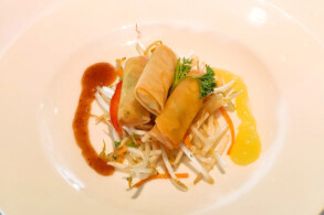 Frühlingsrolle, Bohnensprossensalat