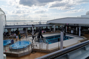 Pooldeck