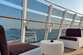 Top Sail Lounge