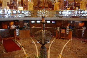 Grand Foyer, Guest Services