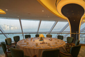 Yacht Club Restaurant