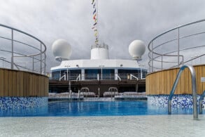 Pooldeck
