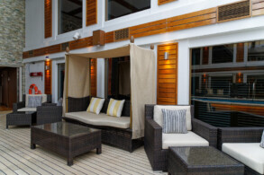 Haven Courtyard und Pool