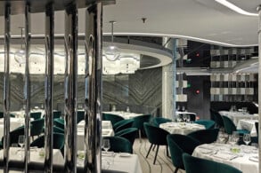 Yacht Club Restaurant