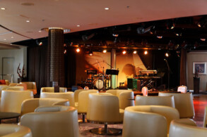 Schau Bar