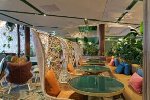Eden Lounge