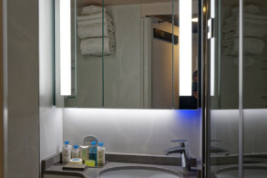 Concierge Suite 7087