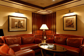 Connoisseurs Corner