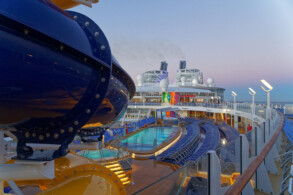 Pooldeck