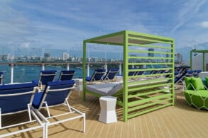 Suite Sundeck