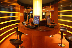 Cyber Cafe - Internet