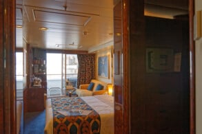 Deluxe-Suite 15004