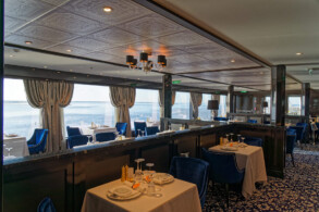 Le Bistro