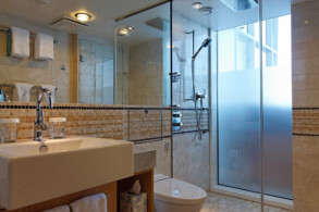 Royal Loft Suite