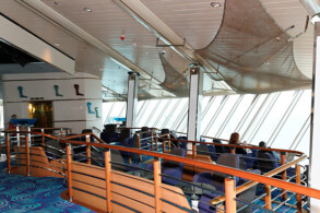 Viking Crown Lounge