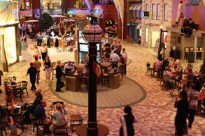 Royal Promenade - Oasis of the Seas
