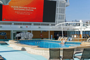 Pooldeck