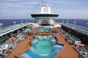 Majesty of the Seas - Pool