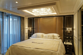 Master Suite 966