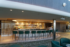 Top Sail Lounge