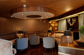 Explorer's Lounge