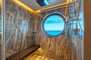 Oceania Suite 11080