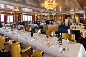 Fine Dinning Club Room