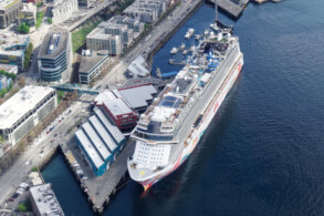 Norwegian Joy in Seattle