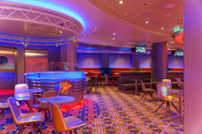 On Air, Karaoke-Bar