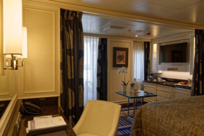 Concierge Suite 725