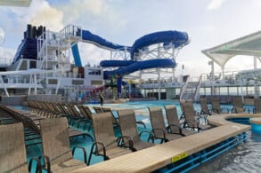 Pooldeck