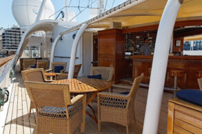 Top of the Yacht Bar