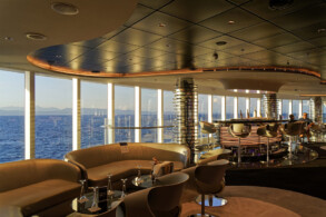 Champagne Bar, Atrium