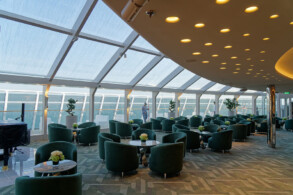 Top Sail Lounge