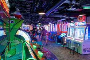 Warehouse Arcade