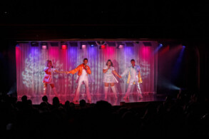 Show Lounge