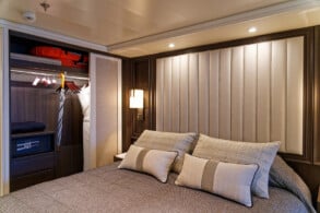 Veranda Suite 648