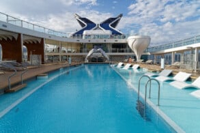Pooldeck - Resort Deck