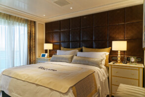 Regent Suite 1400