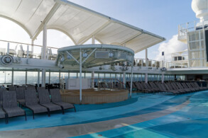 Pooldeck