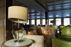 Main Lounge, Deck 4